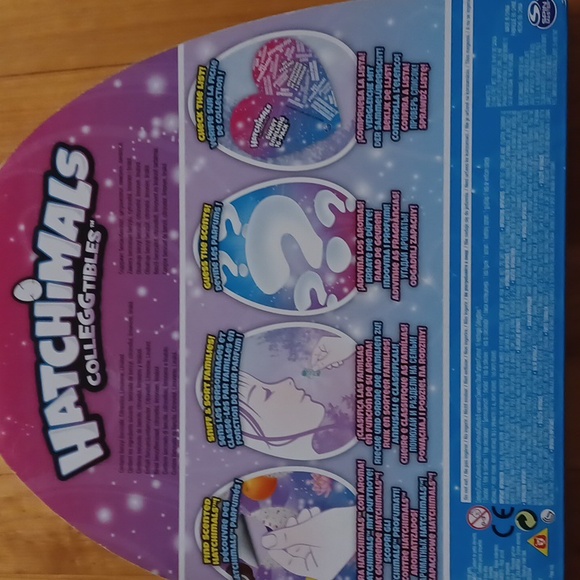 Hatchimals collEGGtibles Sweet Smelling 16-Pack - Picture 3 of 11